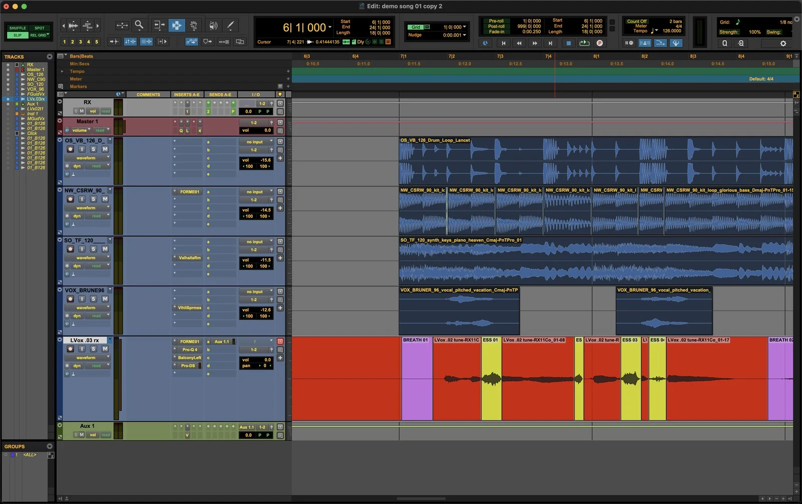 One track, colour-coded. Voice, ess and breath now sit on a single track in their own colours. All that is left is to set each clip's gain by hand.